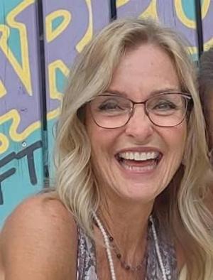 Linda, member of Muster Us